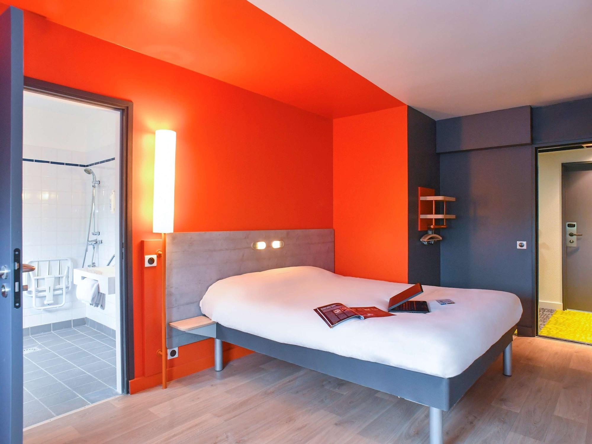 Ibis Budget Coutances Dış mekan fotoğraf