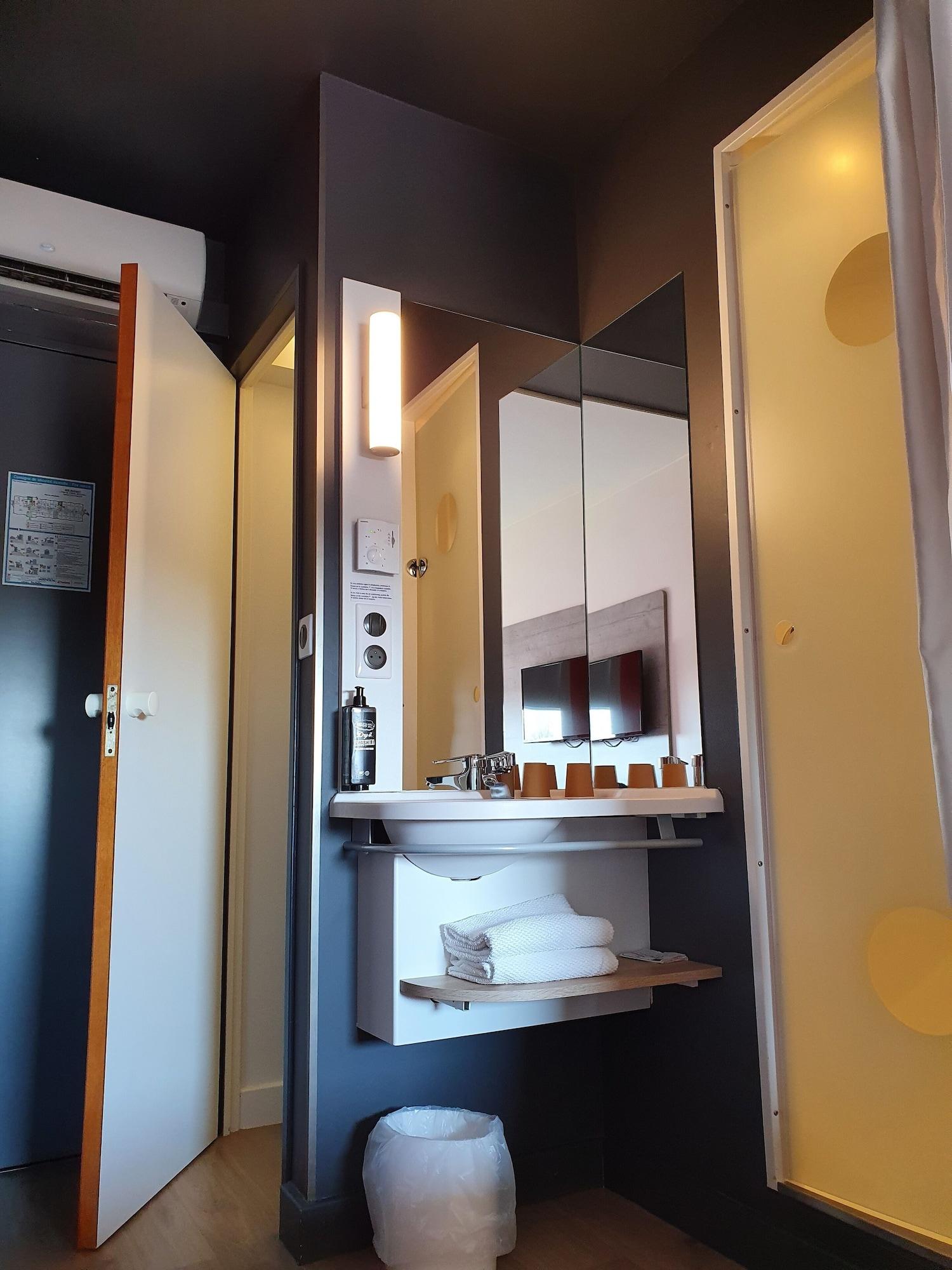 Ibis Budget Coutances Dış mekan fotoğraf