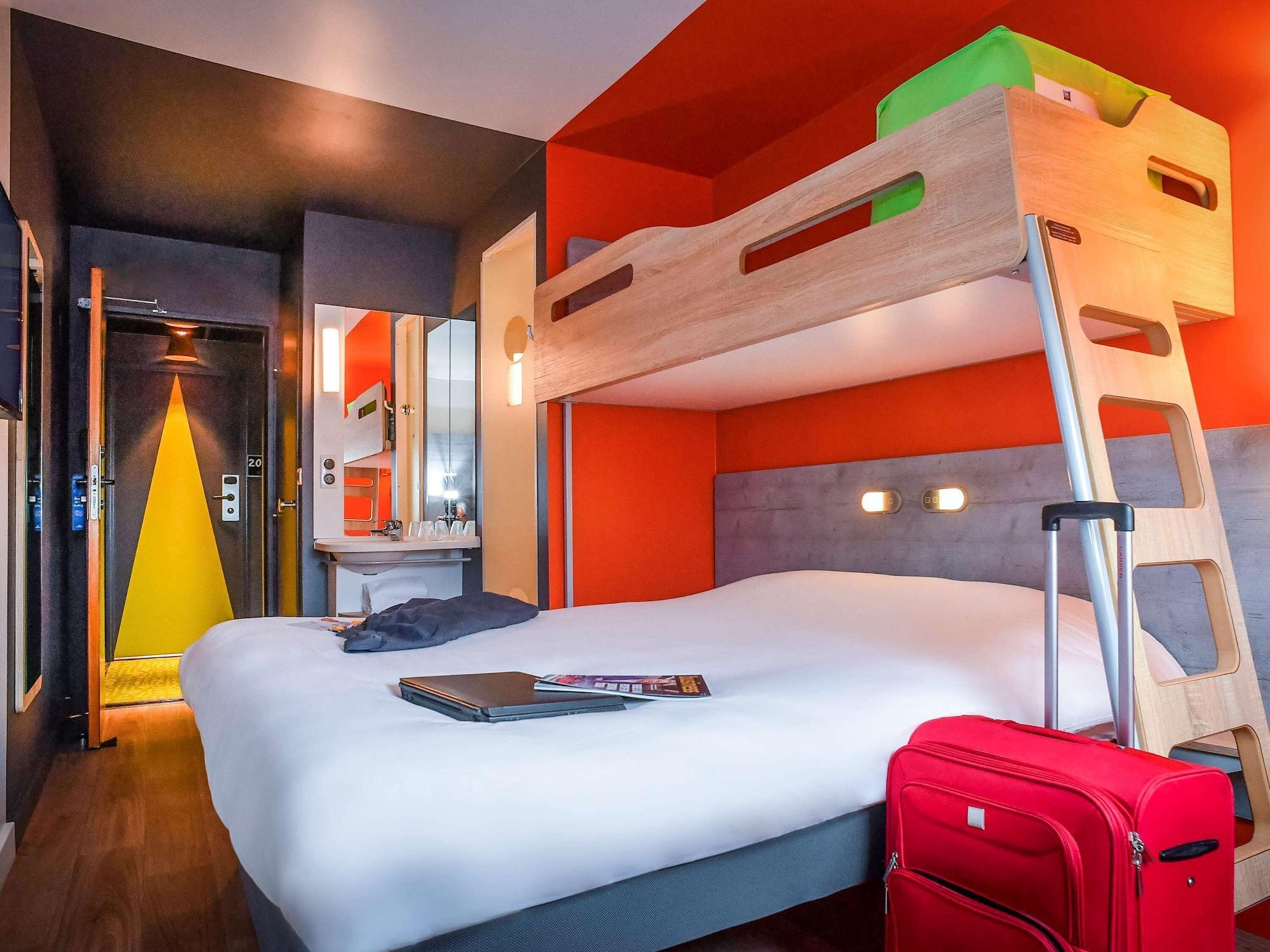 Ibis Budget Coutances Dış mekan fotoğraf