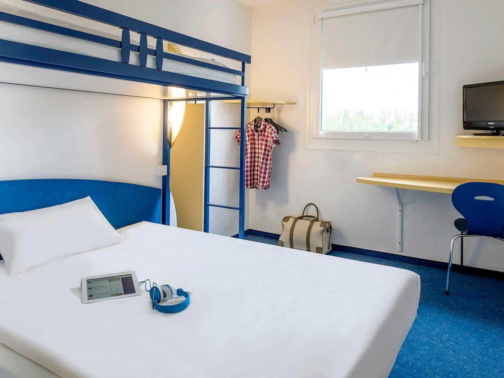 Ibis Budget Coutances Dış mekan fotoğraf