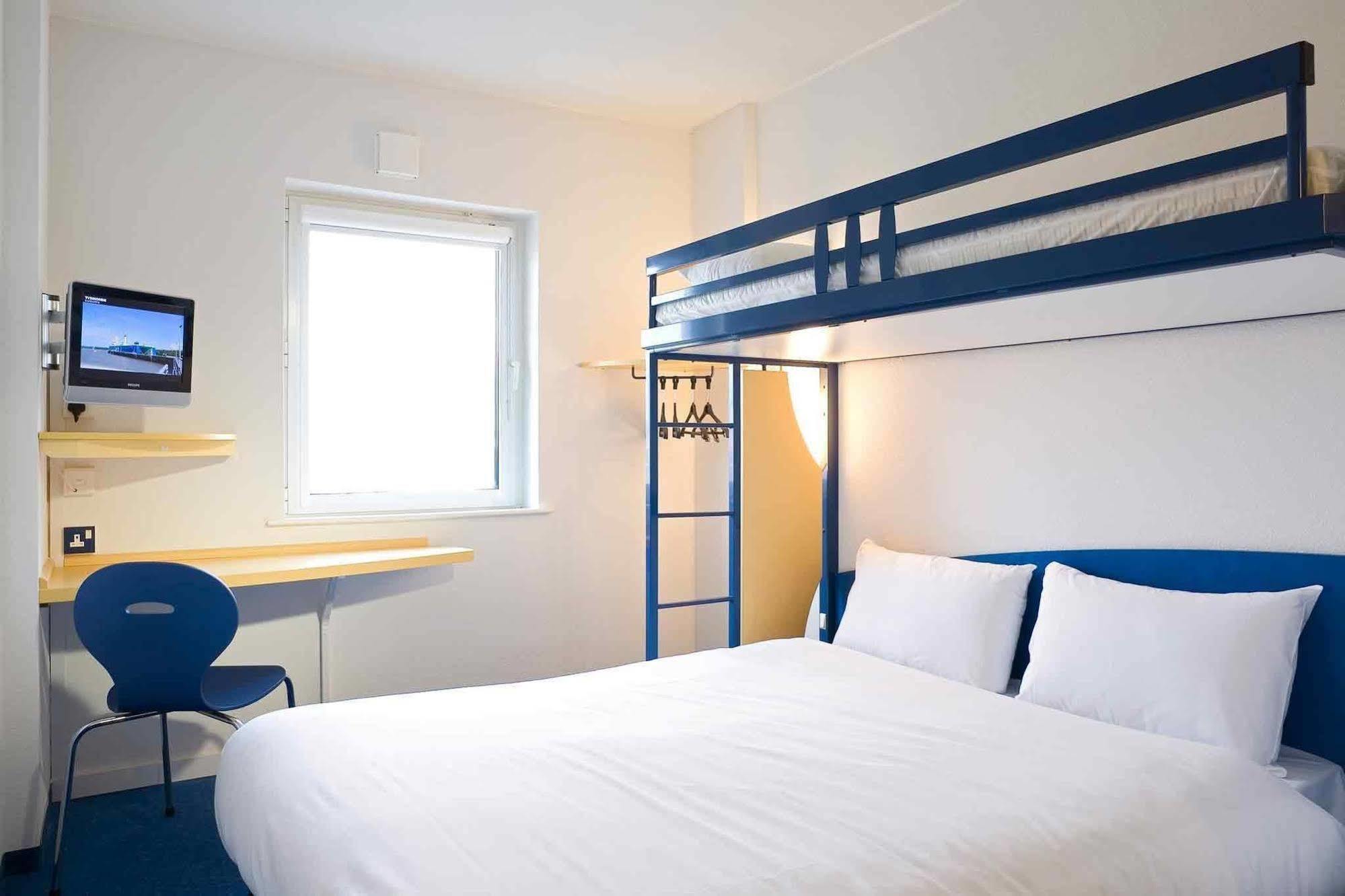 Ibis Budget Coutances Dış mekan fotoğraf